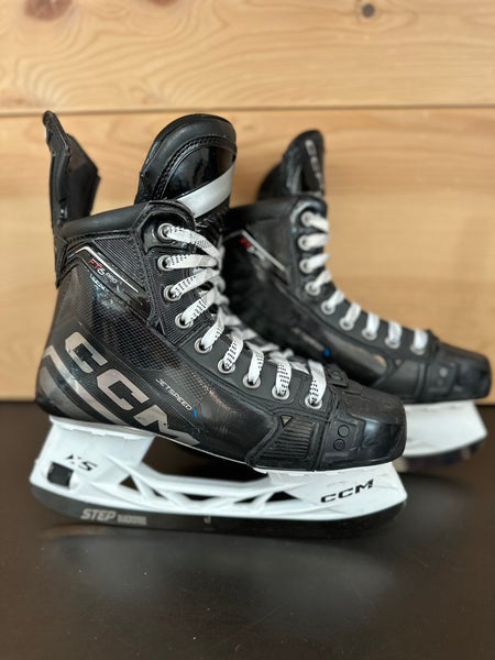 CCM FT6 Pro Hockey Skates Wide Width Size 6.25