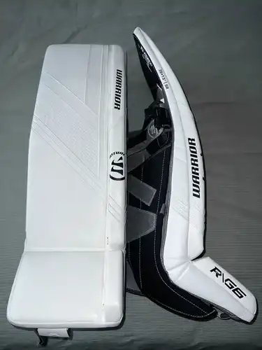 New Warrior Ritual G6 E+ Goalie Leg Pads - Pixallo.store (READ DESCRIPTION)