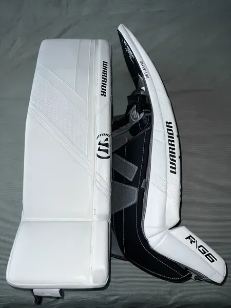New Warrior Ritual G6 E+ Goalie Leg Pads - Pixallo.store (READ DESCRIPTION)