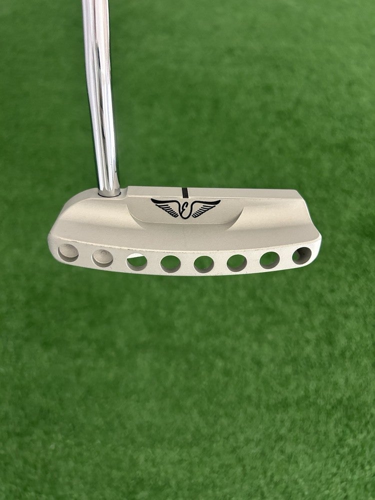 Piretti No-Torque Savona 2.5 34 Putter w Headcover | SidelineSwap