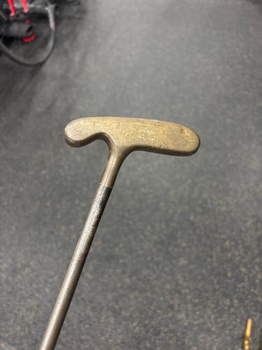 Used Acushnet BULLS EYE Mens Putter RH 11337-S000470321