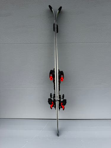 157 cm Volkl Racetiger SL Skis w/ Marker bindings
