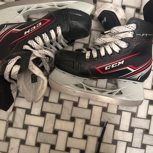 2017 CCM JetSpeed FT340 Hockey Skates Regular Width 13 (New)