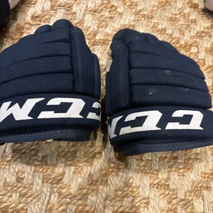 CCM Gloves 10" Pro Stock (Used)