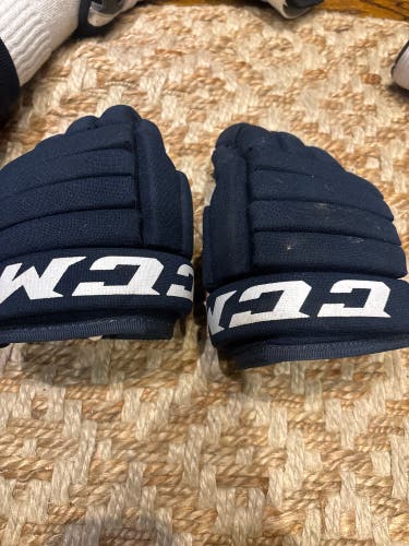 CCM Gloves 10" Pro Stock (Used)