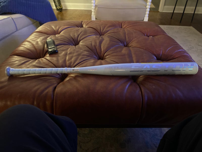 2025 Easton Ghost Unlimited Composite Bat (-10) 23 oz 33" (New)