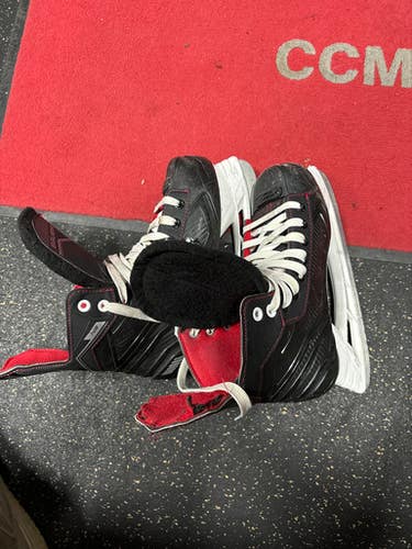 Used Bauer 1 Senior Hockey Skate Senior 8 11337-S000464017