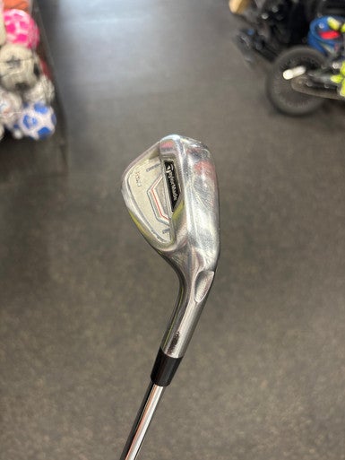 Used Taylormade FORGE RSI2 Golf Wedge Mens RH Pitching Wedge 11337-S000466055