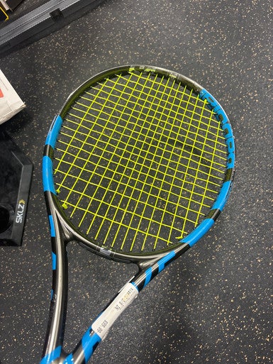 Babolat (Used) Adult 4 3/8" Tennis Racquet