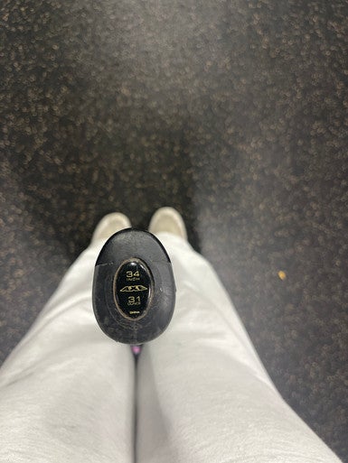 AXE (Used) (-3) 34" Bat