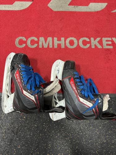 Used CCM SB Senior Hockey Skate Senior 4 11337-S000464989