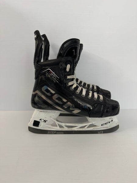 Used Size 7.5 Regular Senior CCM JetSpeed FT6 Pro Hockey Skates Pro Stock