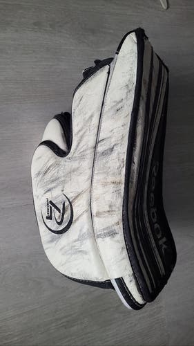 Reebok Premier 4 18K Regular Pro Stock (Used) Blocker and Catcher