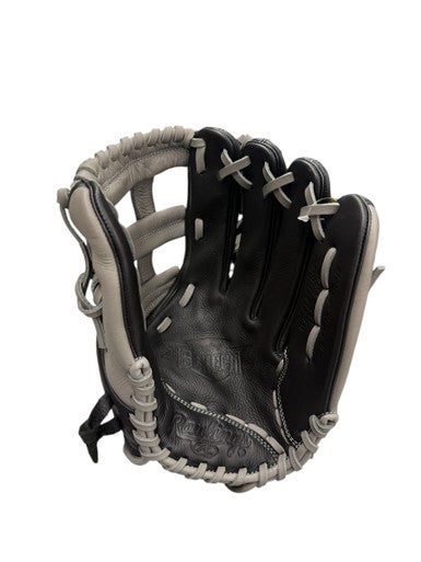 Used Rawlings Select Series WRS125HBGG 12.5 RH Throw Glove - Black And Grey 11835-S000200350