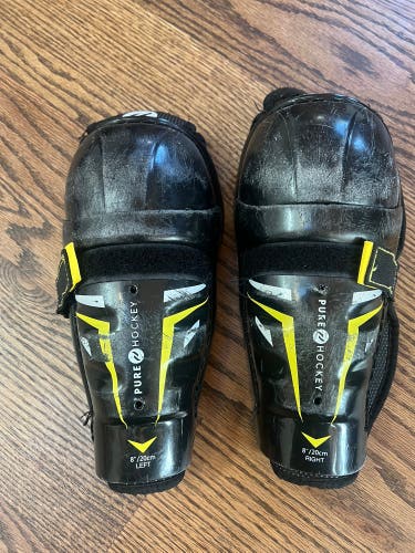 Youth Pure Hockey 8" Shin Pads (Used)