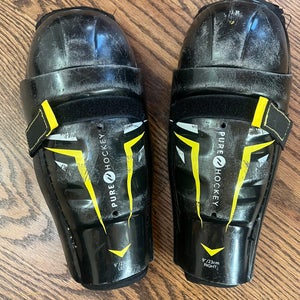 Youth Pure Hockey 9" Shin Pads (Used)