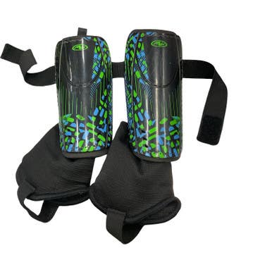 Used 360 Athletics Soccer Shin Guards Youth Black SM 11859-S000025371