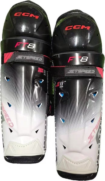 Junior CCM FT8 11 Shin Pads (New)