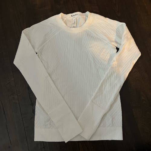 White Small Women's Lululemon Shirt (Used)
