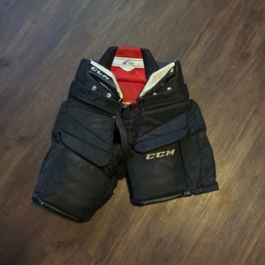 Intermediate Large CCM Extreme Flex Shield E2.9 Hockey Goalie Pants (Used)