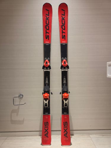 Men's 2021 All Mountain 163 cm Stockli Axis Pro Skis With Bindings Max Din 12 (Used)