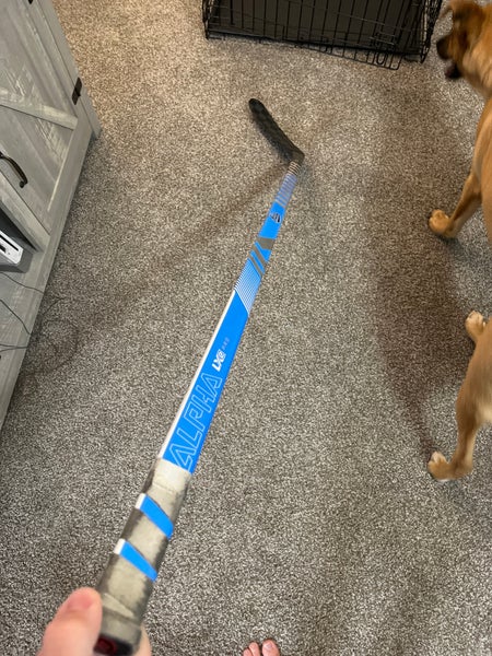 Senior Warrior Covert QR5 Pro Left Hand Hockey Stick W28M Pro Stock (Used)