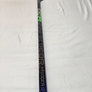CCM RibCor Trigger 9 Pro RH 85 Flex Hockey Stick P28 (New)