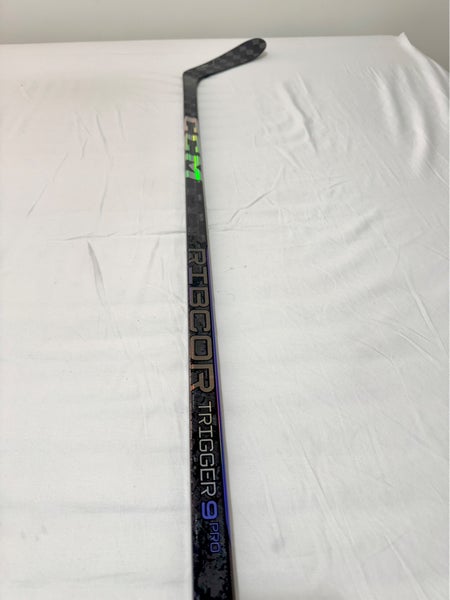 CCM RibCor Trigger 9 Pro RH Hockey Stick P28 (New)