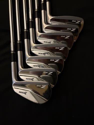 Men's 2016 Srixon Z 945 Right Handed Iron Set Regular Flex Steel Shaft (Used)