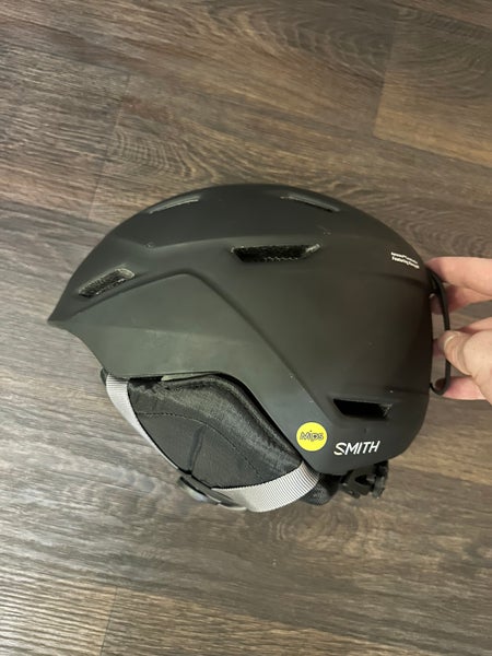 XL Smith Helmet (Used)