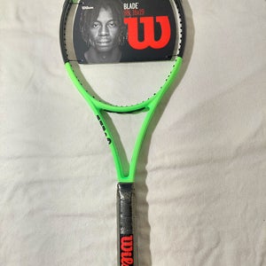 Wilson Blade 98L (16x19) V6 Reverse (4 3/8) BRAND NEW Tennis Racquet