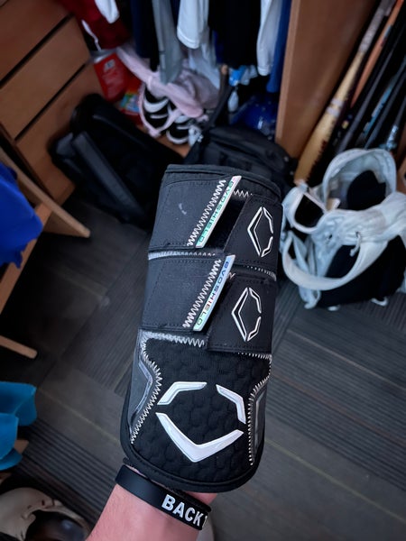 Black EvoShield Elbow Guard Elbow Protection (New)