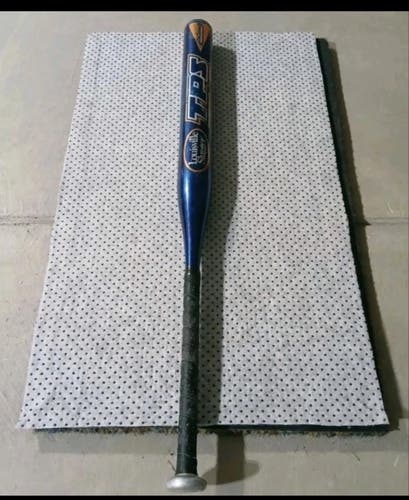 Louisville Slugger Air Attack Bat 22 oz 32" (Used)