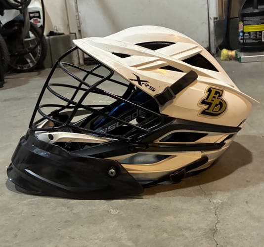 Used Goalie Xrs Helmet Send offers