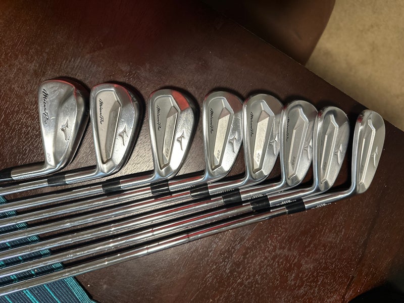 Mizuno Pro 223 3-PW