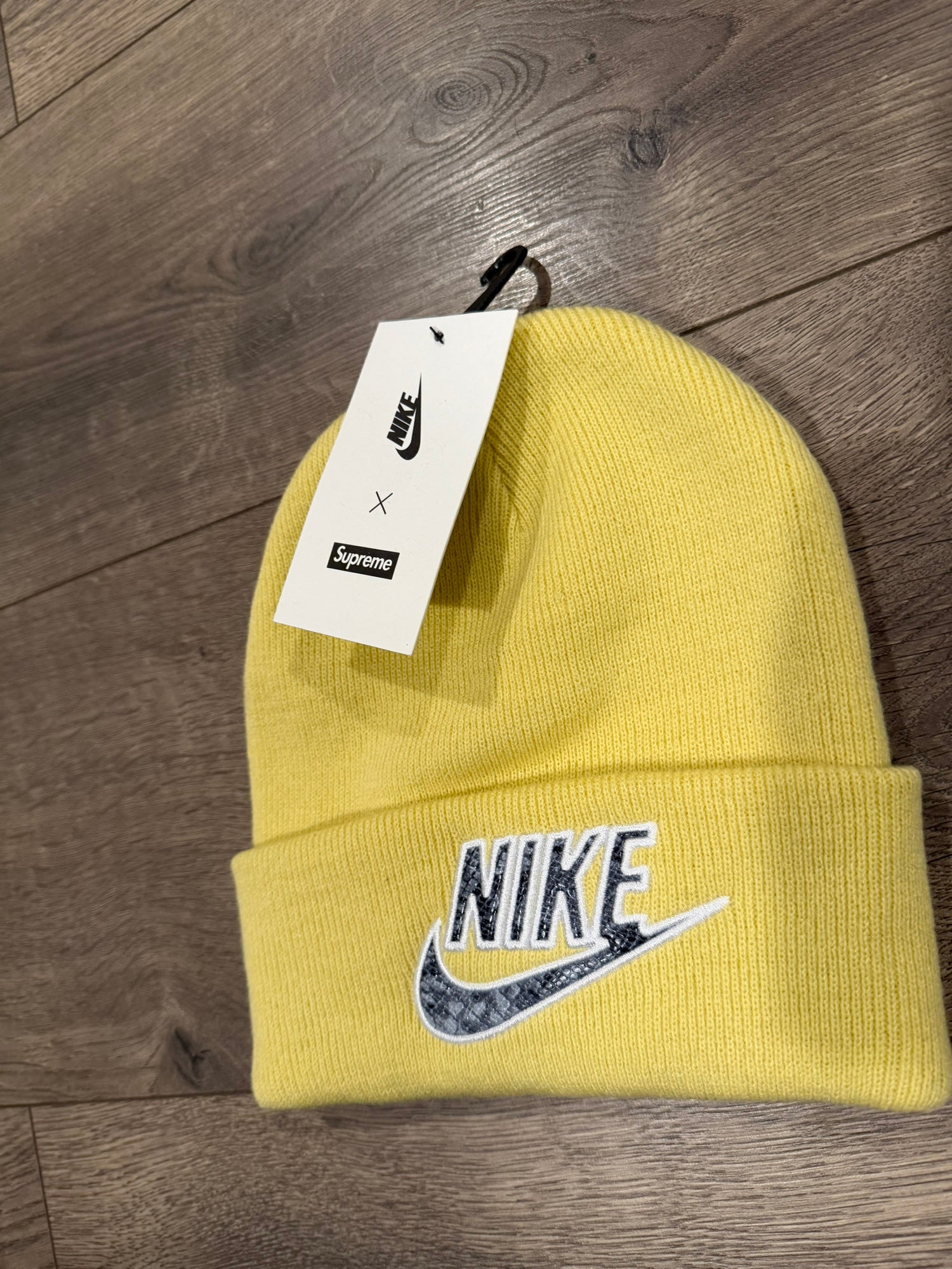 supreme nike beanie snakeskin