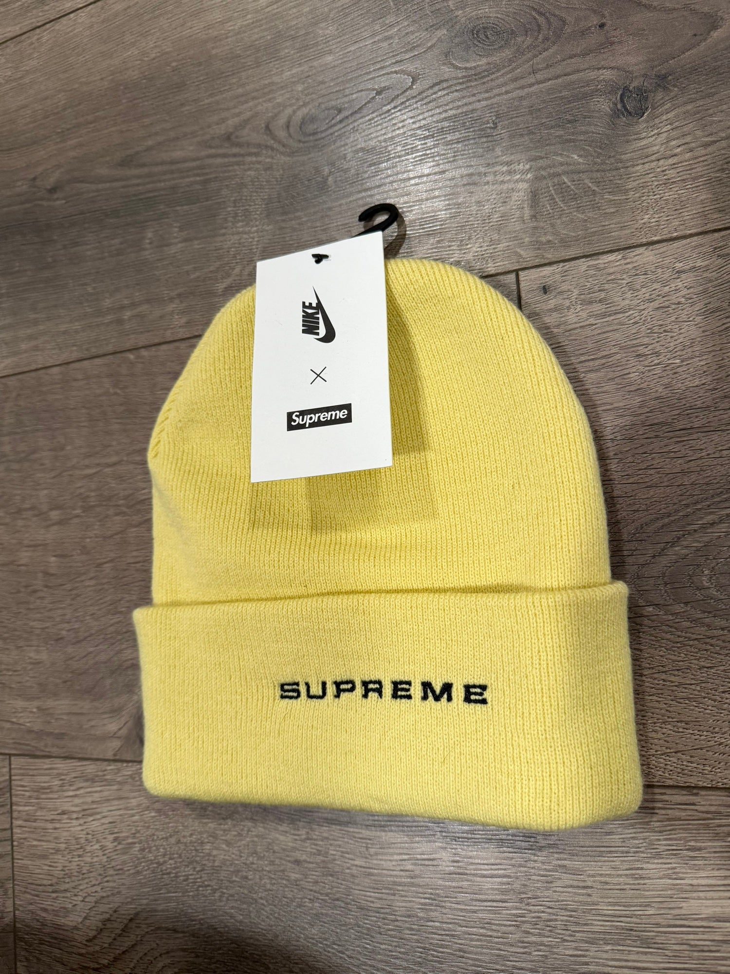 supreme nike beanie snakeskin