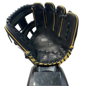 Used Z7-1150 SPECIALIST BB/SB Glove RH Throw Black 11 1/2" 11835-S000200123
