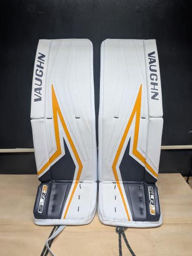 31+2 Vaughn SLR3 Pro Goalie Leg Pads (New)