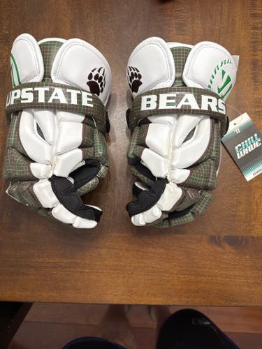 Glove Bundle for tlc33takahiro