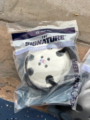 Cliff Keen (New) wrestling head gear