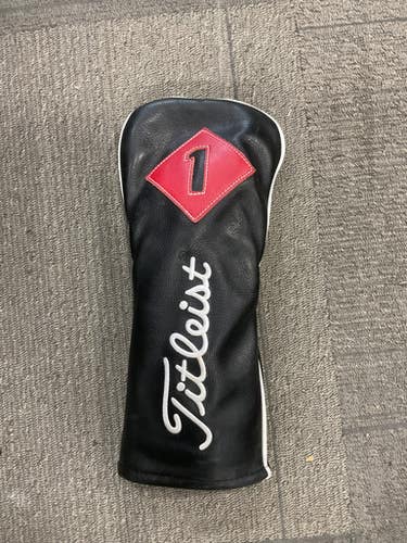 Used Titleist DRIVER COVER Golf Accessory 11614-S000224385