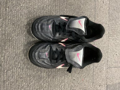 Used Nike Soccer Cleats Black Youth 13.0 11614-S000224360