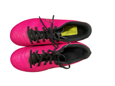 Used Nike TIEMPO Soccer Cleats Pink Junior 04 11613-S000170903