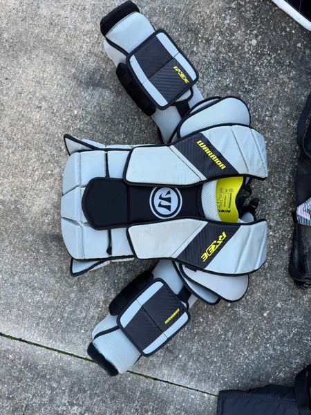 Large Warrior Ritual X3E Goalie Chest Protector (Used)