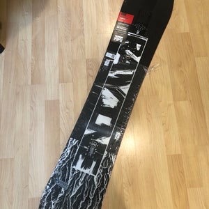 2022 Men's 152cm Rome Ravine Snowboard Without Bindings (New)
