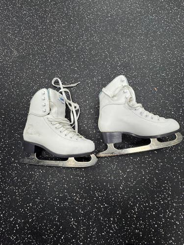 Used Jackson SOFT SKATE WomensFigure Skate White Senior 5 11849-S000033231