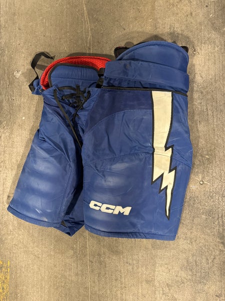 Men's Senior Medium CCM HP45 Hockey Pants Pro Stock (Used)
