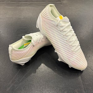 White UA Blur Pro cleats BRAND NEW (Men’s size 12)