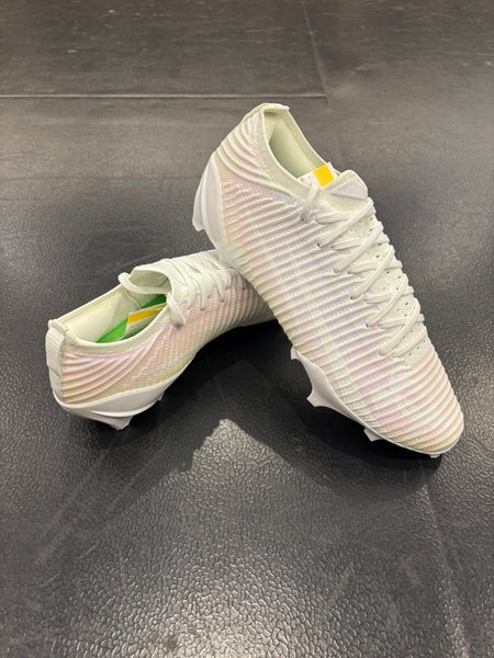 White UA Blur Pro cleats BRAND NEW (Men’s size 12)